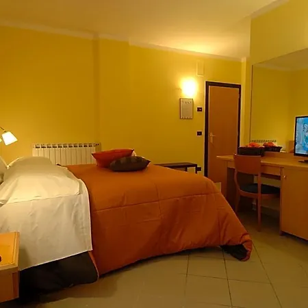 Arimannia 3*