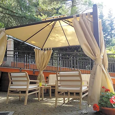 Arimannia Hotel 3*