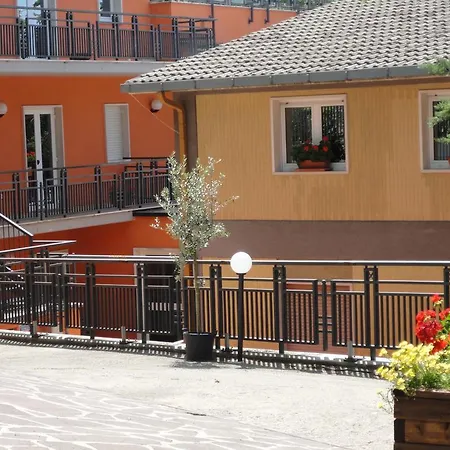 Отель Arimannia