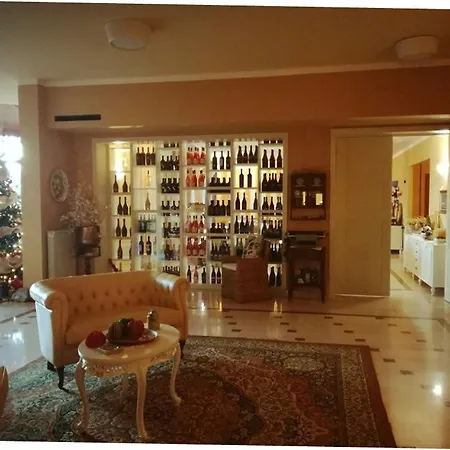 Arimannia Отель